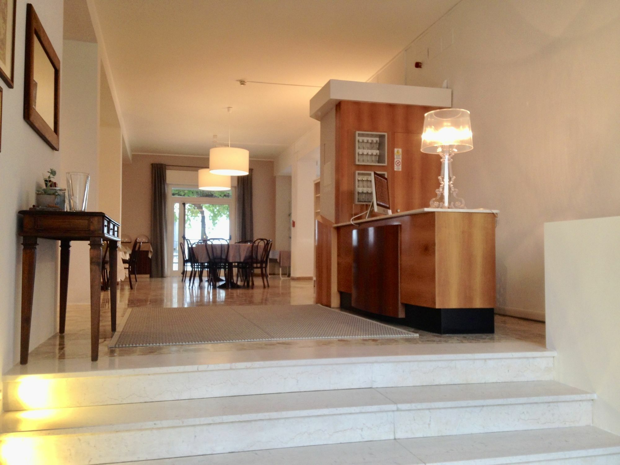 T Hotel 里米尼 外观 照片
